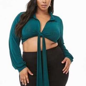Plus Size Velvet Tie Front Crop Top Dark Green
